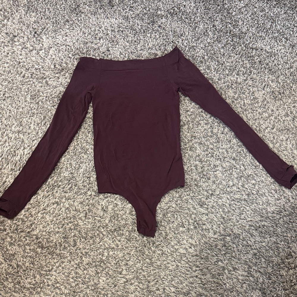 commando Women's Ballet Off-Shoulder Bodysuit with Thumbholes